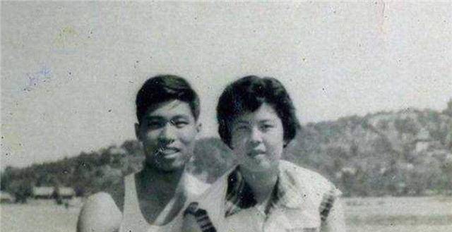 钟南山与李少芬65年爱情:半个世纪的情与爱,诠释了婚姻的真谛