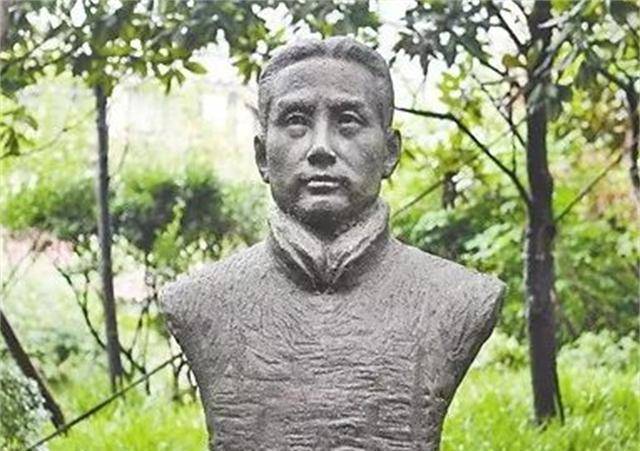 他是陈真的原型,曾证明武功比打枪厉害,一套鹰爪拳闻名于世_陈子正