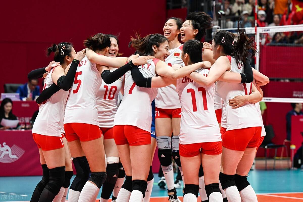 19点30分!中日直接对话,中国女排输不起,誓要捍卫亚洲霸主地位