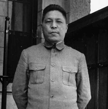 1942年,洛阳男子发现枯井有新土,报警后挖出失踪的"豫东专员"