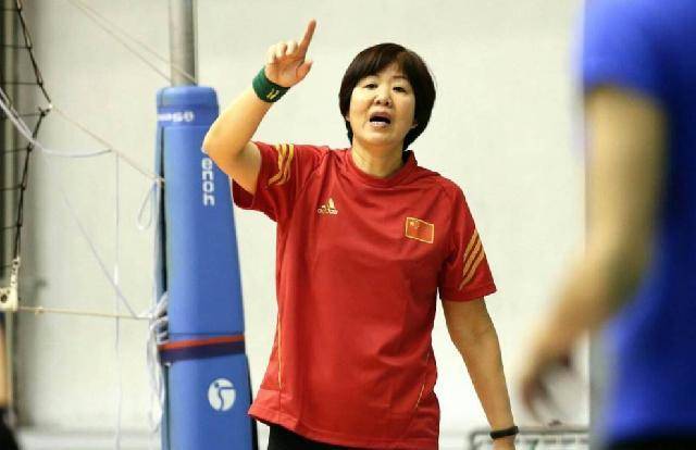 "隐形富婆"郎平:曾同时收到两份巨额年薪,数十个代言傍身