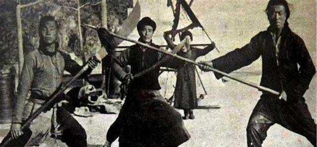 燕子李三真的会轻功吗?他本人的大腿,让我们看到传统武术的魅力