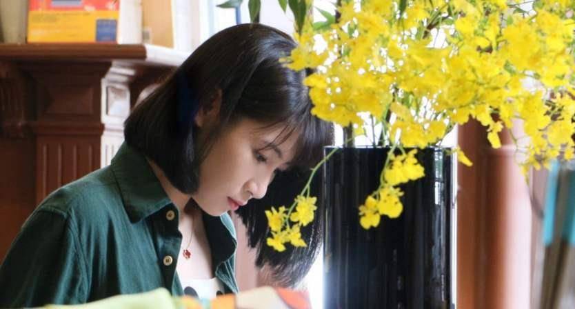 才女状元考入北大后,迷上写小说被骂不务正业,如今却爆红网络_刘婉荟