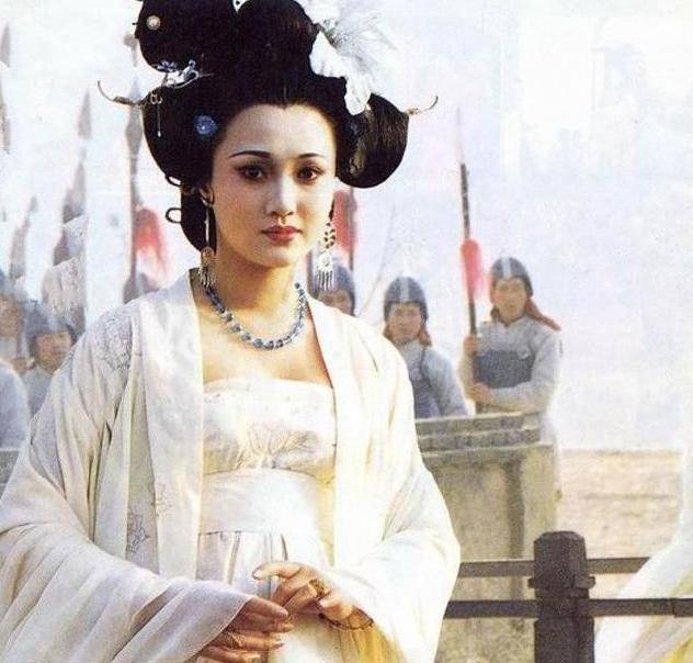 唐玄宗,杨贵妃酷爱握槊,每天至少1次,"握槊"为何如此受欢迎