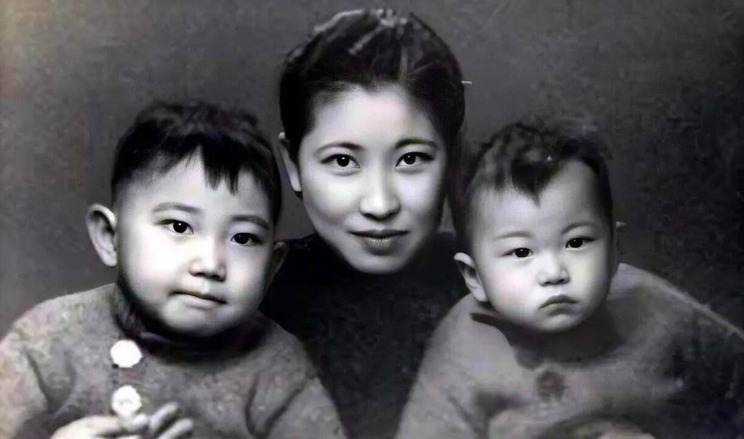 延续三代的一场家暴,傅雷掌掴傅聪,用绳紧勒儿子绑在大树下受罚