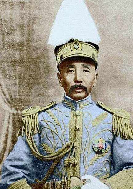 都以为张作霖没文化,还是开开眼看看他是怎么对诗的吧!