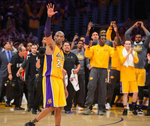 科比:成就传奇的成长之路_篮球界_成功_巨星