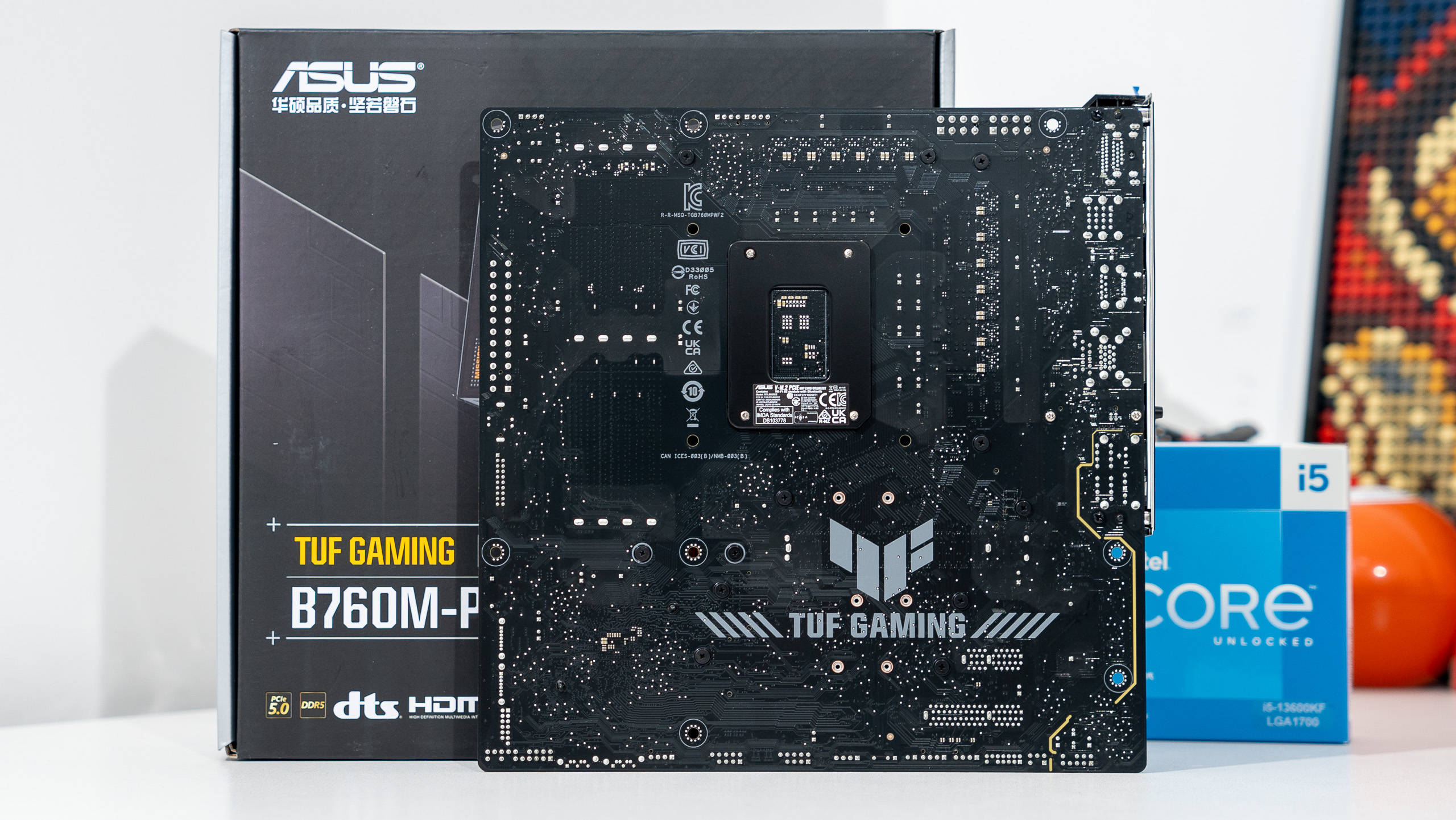 联力a3-matx机箱首发装机评测:华硕760m重炮手 索泰4080s pgf