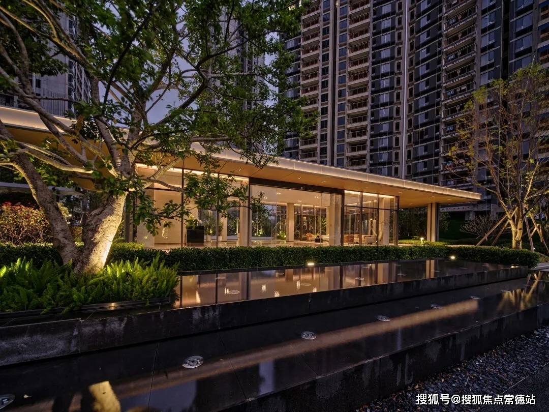 5)仁恒物业 极致服务与世界同步致力于打造珠海口碑最好的高端物业