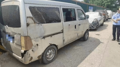 联合执法 黑油车无处可逃_非法_加油车_浦口区