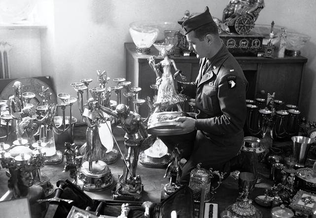 "历史悬案"希特勒价值万亿的大秘宝,究竟会在哪里呢?