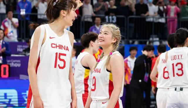 中国女篮罚球问题再次显露,再负澳大利亚女篮