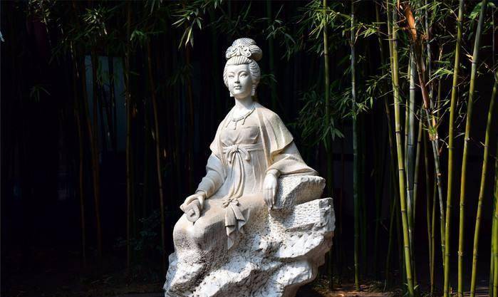 唐代才女薛涛:爱上小自己十岁的元稹,"同居"三个月后分离