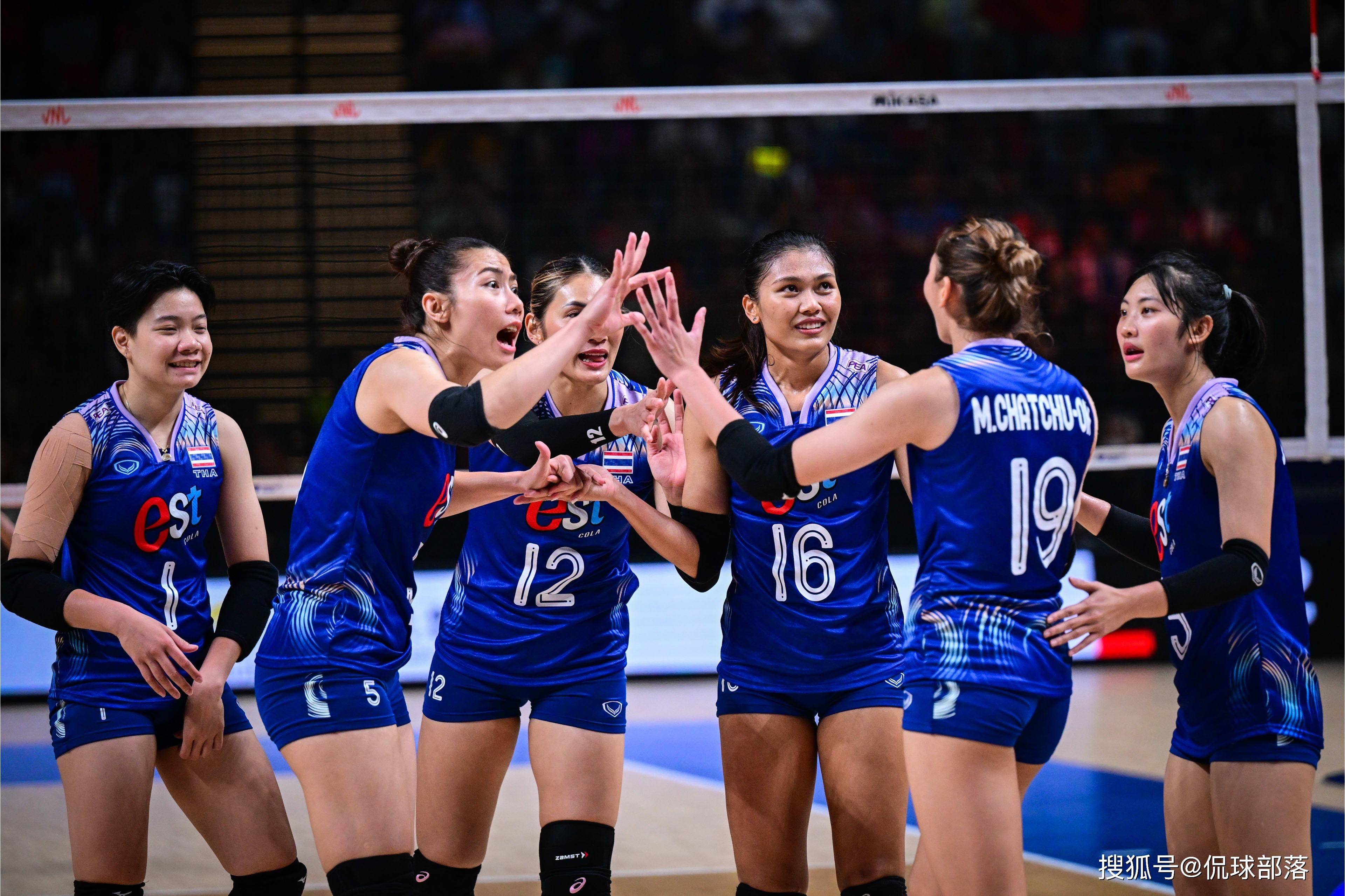 0-3!泰国基本无缘奥运会,中国女排战意大利,若输0-3丢亚洲第1