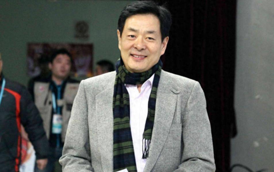 濮存昕:女儿下嫁农村小伙,他倒贴50万,一句话令人刮目相看_濮方_宛萍