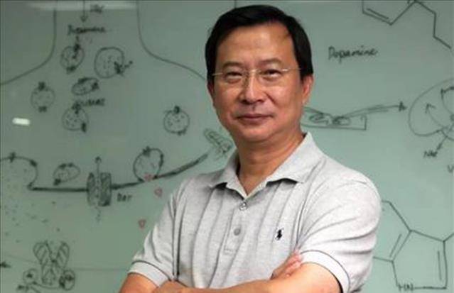 放弃美籍,回国出任北大院长,痛批:搞科研,有本事不如有关系_饶毅_学术