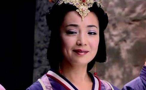 韩信战功累累,却被一妇人谋害,死前大喊3个字,今成流行语