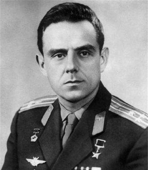 曾在1967年执行太空飞行任务期间,监听过完整的科马洛夫与地面控制