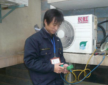 空调不制冷就加氟?老师傅支1招,出风快制冷强,足足能省一半电