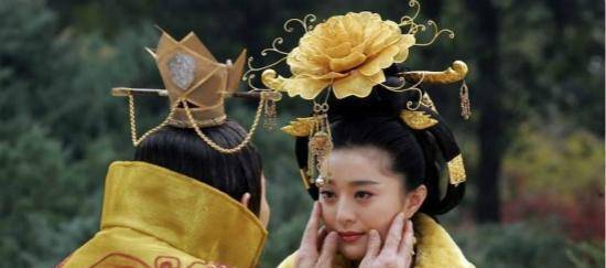 杨贵妃_皇帝_唐朝