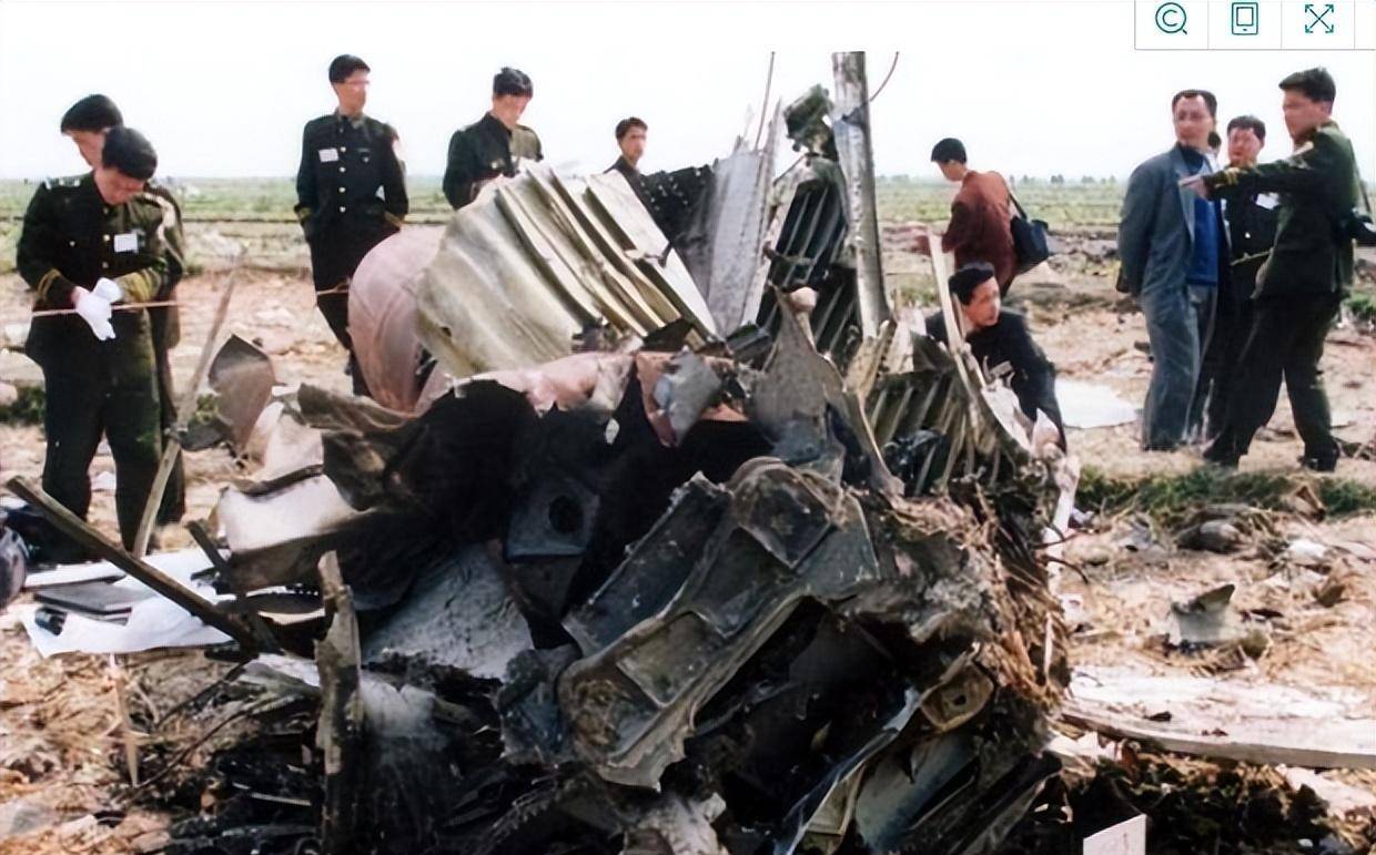 1999年上海空难图片