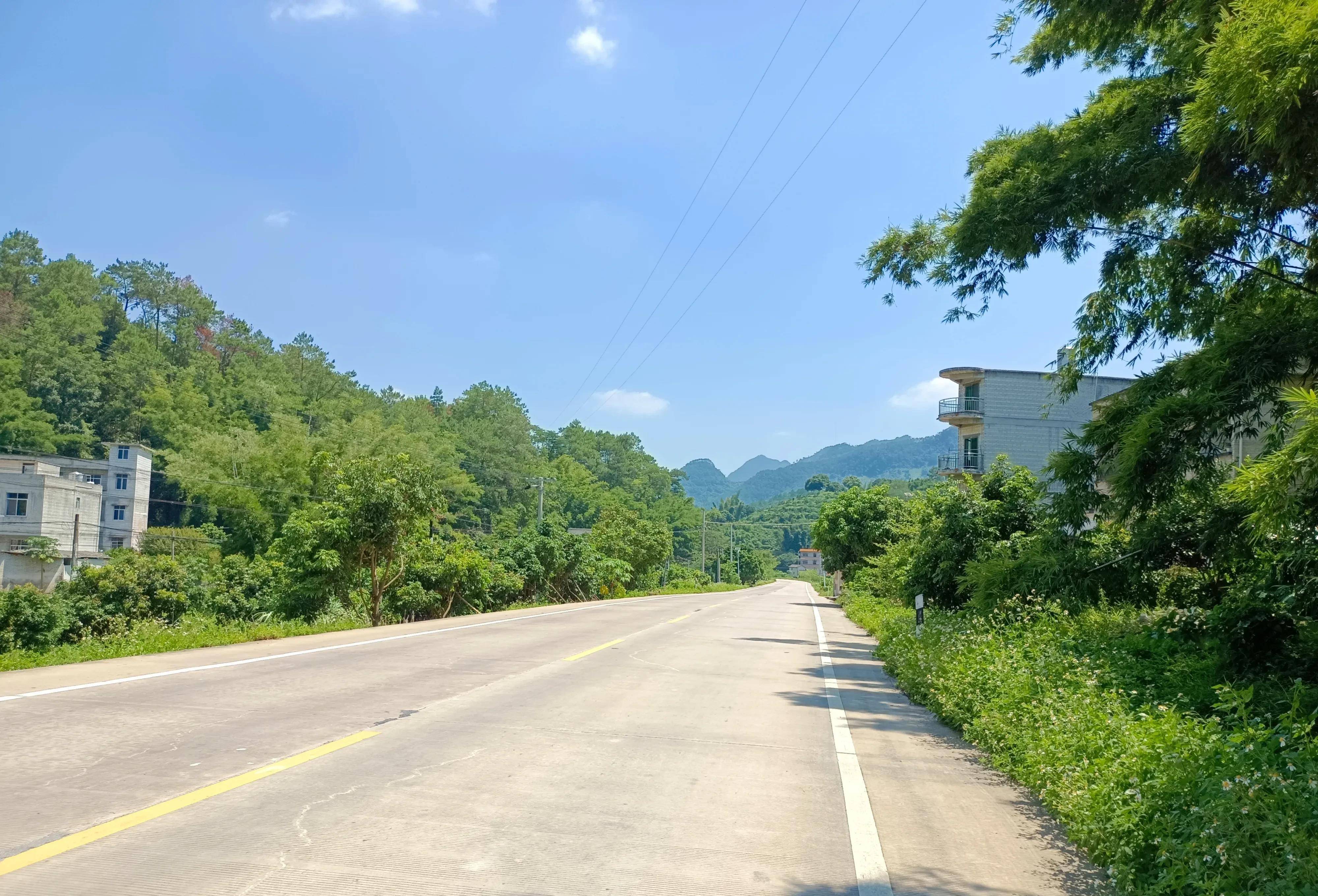 借宿的乾隆先发誓,才告诉他探望何畴的将军遇难的真相_容县_广西_陈纶