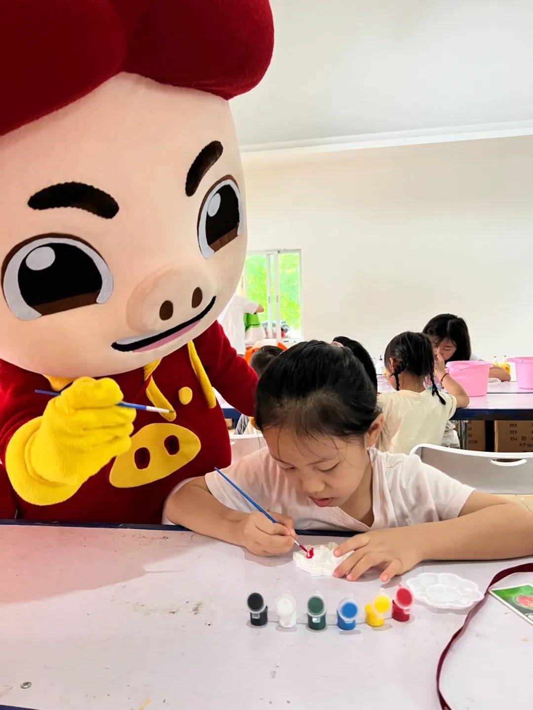 一年一度儿童节,正是促进亲子交流和陪伴的良好时机.