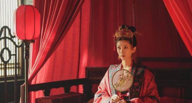 正说仁宗曹皇后:至和末被宦官提议听政,治平初被