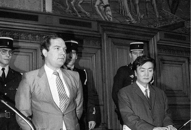 法国外交官爱上中国戏子,两人生下一子,18年后才发现妻子是男人_布尔