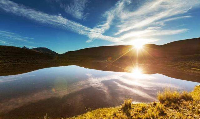 因安理会上斥责美高层,最终无奈辞职,又是一出"皇帝的新衣"