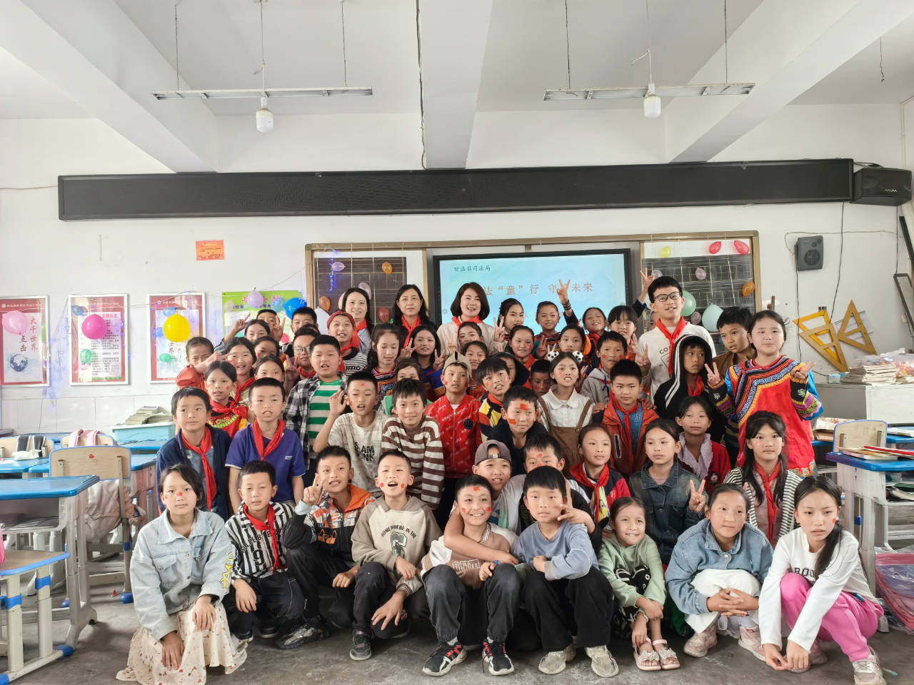 日照瀛百汭律所援川律师薛倩与孩子们"童"庆"六一"_薛律师_法治_小学