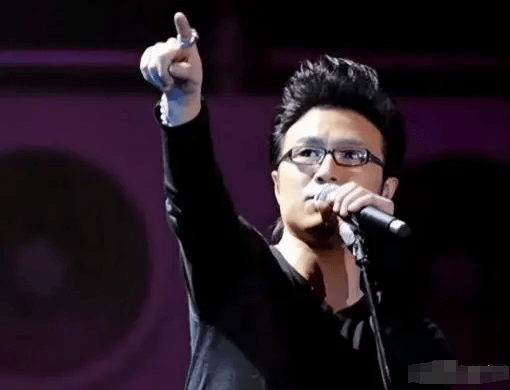 汪峰被森林北害死了!零元演唱会抢购网友纷纷不买账!