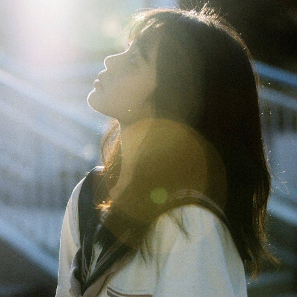 御妍苑:眉毛能够直接影响到整个人的气质和形象,所以很重要.