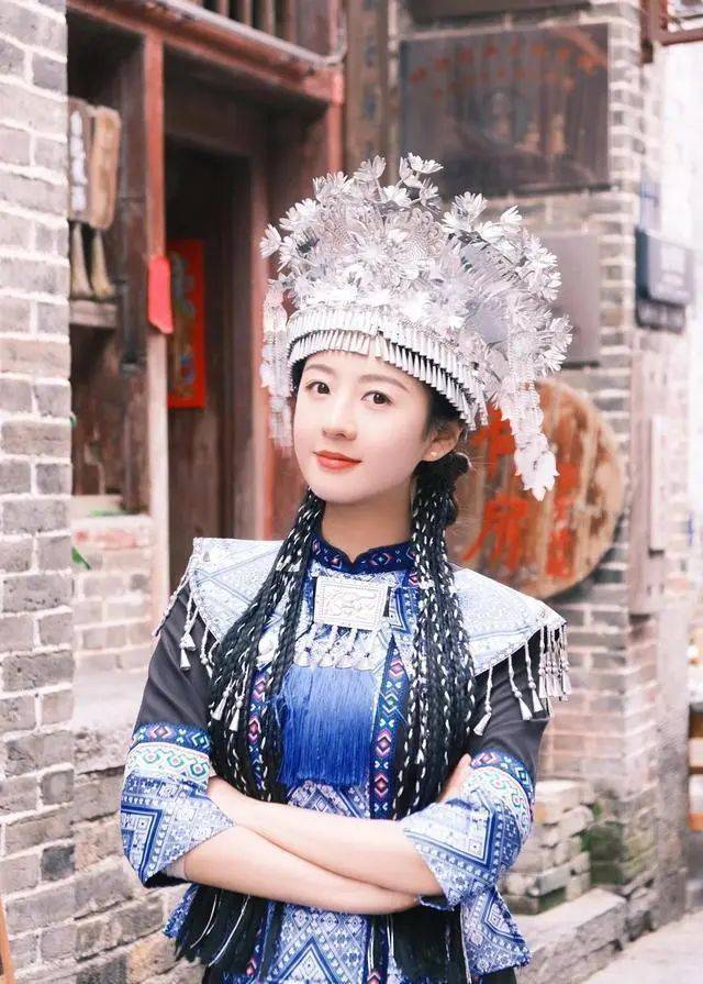 东南大学校花走红,颜值超越刘亦菲,校园女神大杀四方