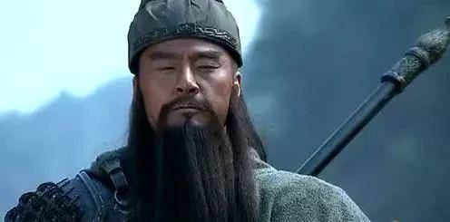 曹操将貂蝉赏给关羽后,一个晚上貂蝉就自尽了,究竟发生了什么?