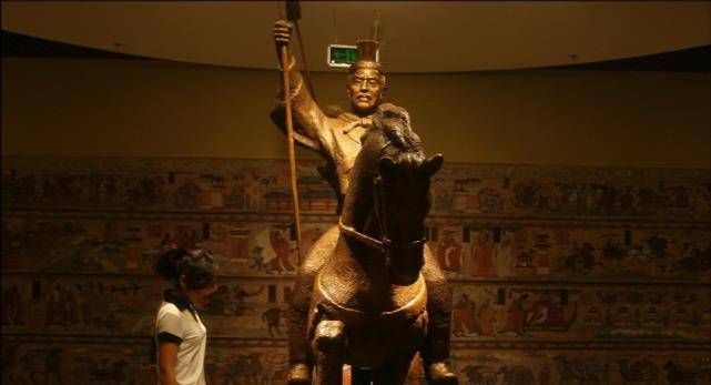 经过数次和长达数十年的整个过程,张骞虽然没有完成最初的目标,却意外