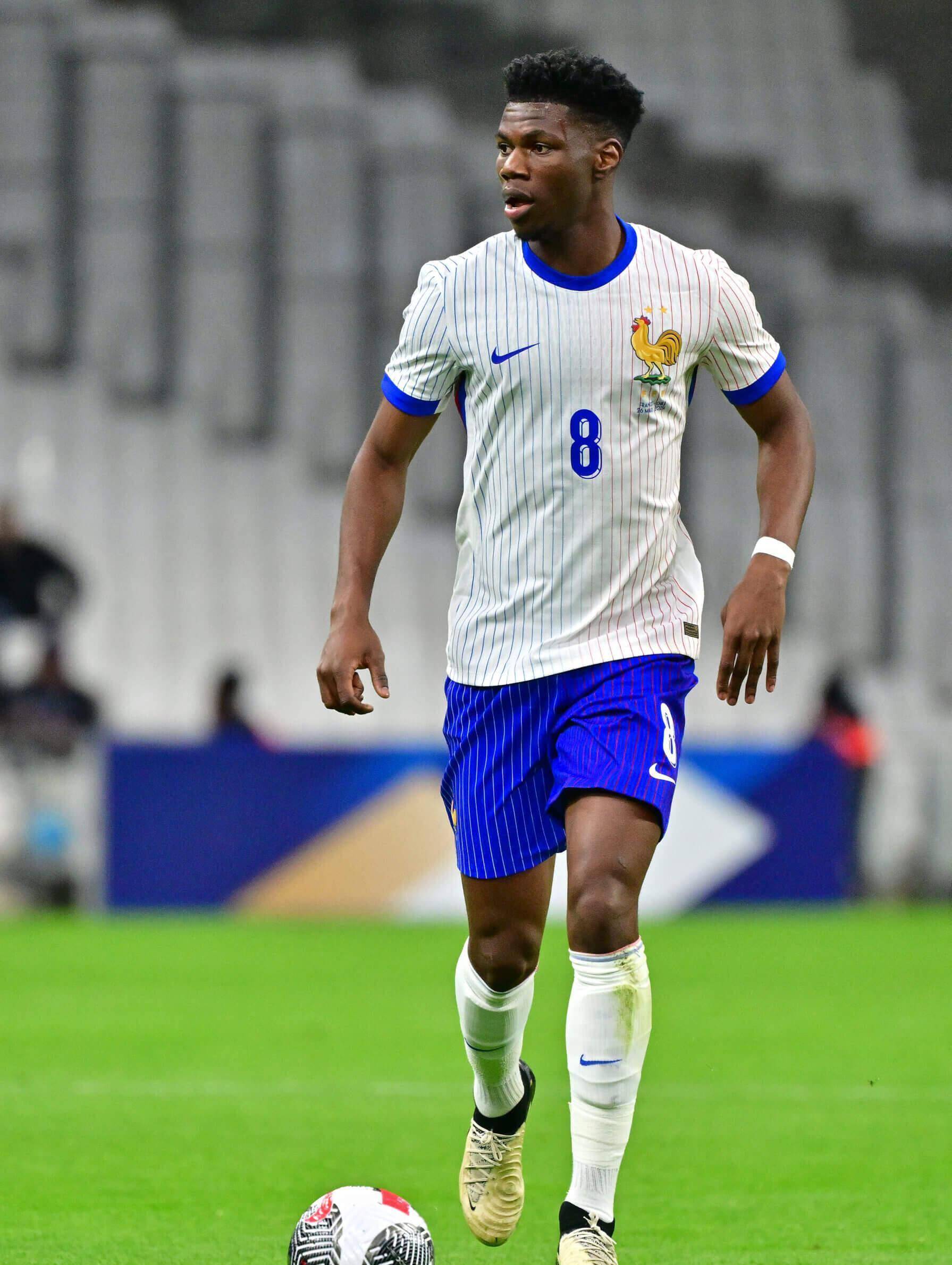 欧洲杯24强客场球衣:荷兰整活太失败,法国再创绝世经典?