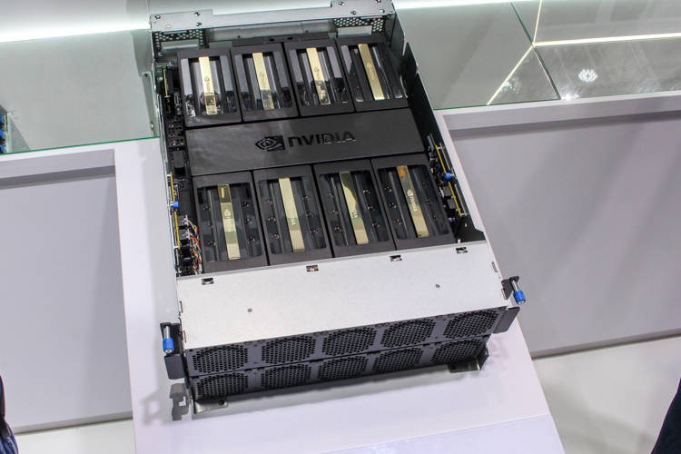 技嘉展示高性能人工智能服务器:曾获英伟达唯一认证