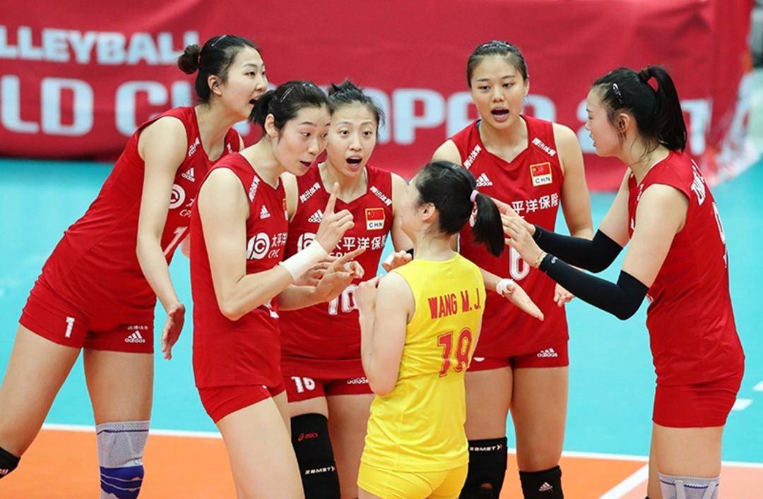 中国女排奥运资格告急,蔡斌下课?郎平或回归,朱婷笑了