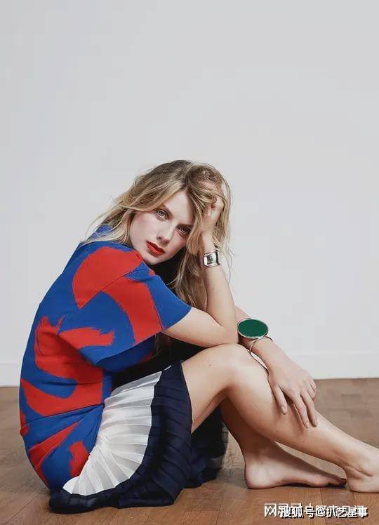 梅拉尼·罗兰:为艺术献身之旅,总是充满争议