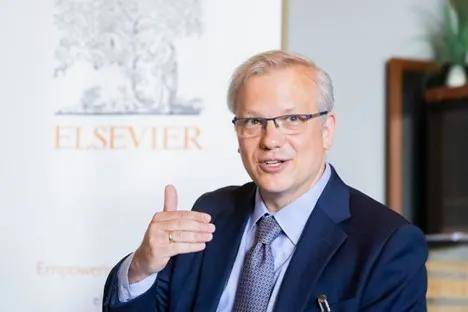 励讯集团旗下爱思唯尔医学事业部总裁 jan herzhoff(何智扬)深入分享