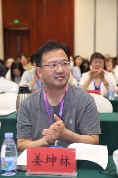 南京市栖霞中学加入全国"校家社共育"数字化行动共同体_工作_协同_社