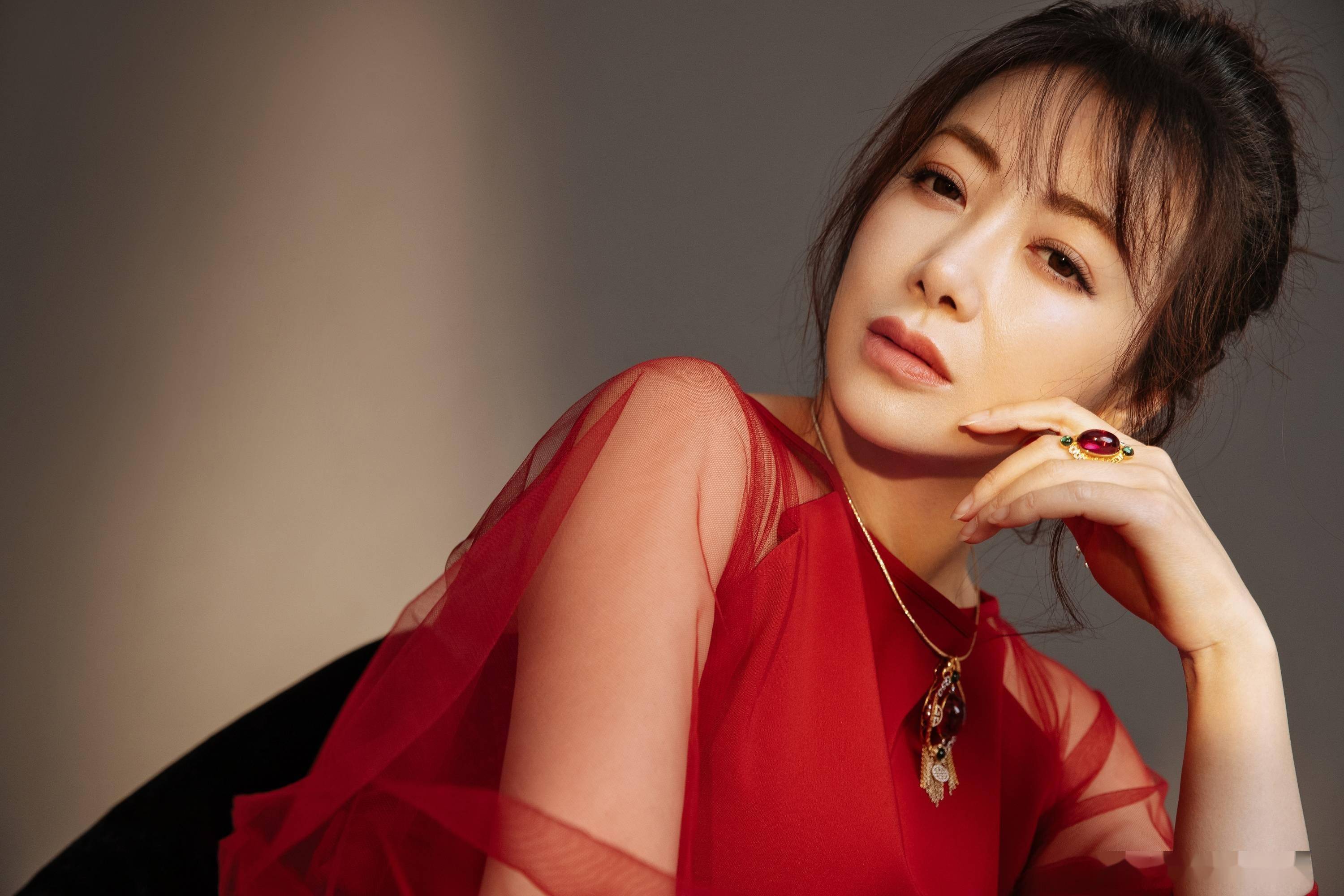 尤物女神陈紫函,美貌和才华的魅力让人无法抵挡:这谁顶得住!