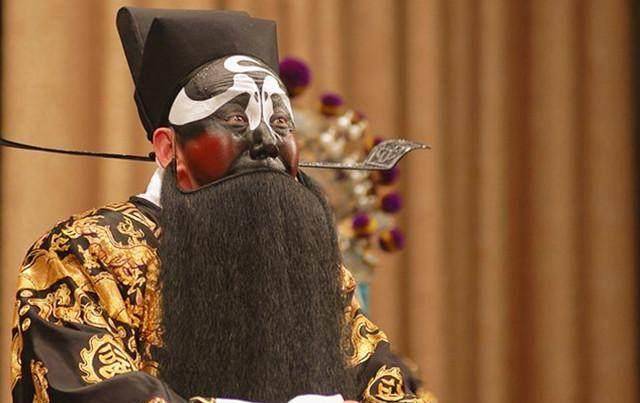 历史上真实的包拯,和民间传说的包青天是同一个人吗?