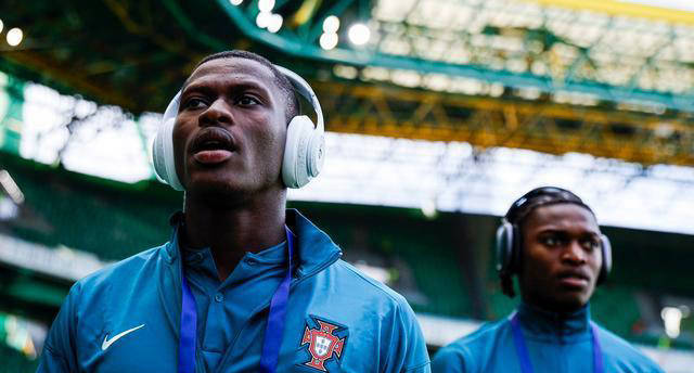 欧洲杯预演:c罗缺席,葡萄牙4-2胜芬兰!21岁新秀崭露头角