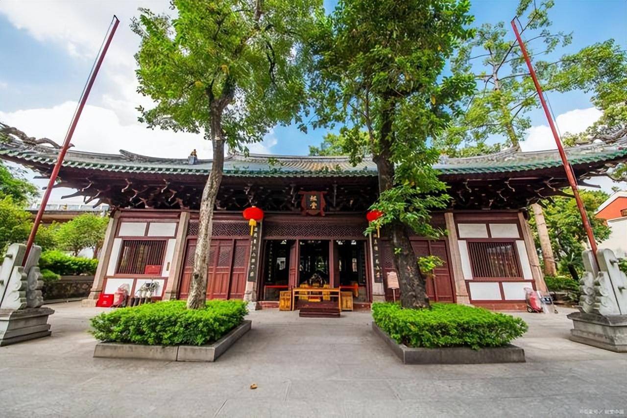 去寺庙旅游参观的攻略值得收藏