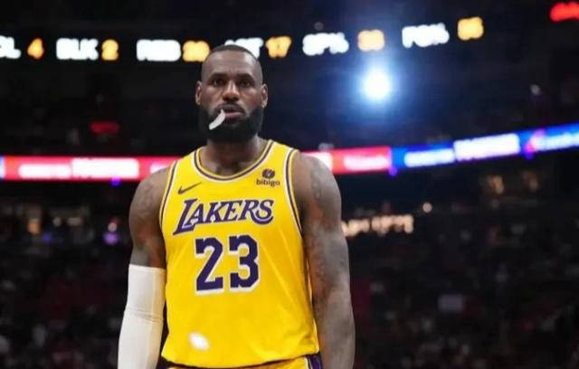 湖人队新教练确定!詹姆斯即将打破4万分大关