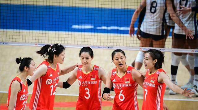 中国女排战意大利需改善拦网和发球,朱婷或许能改变局势