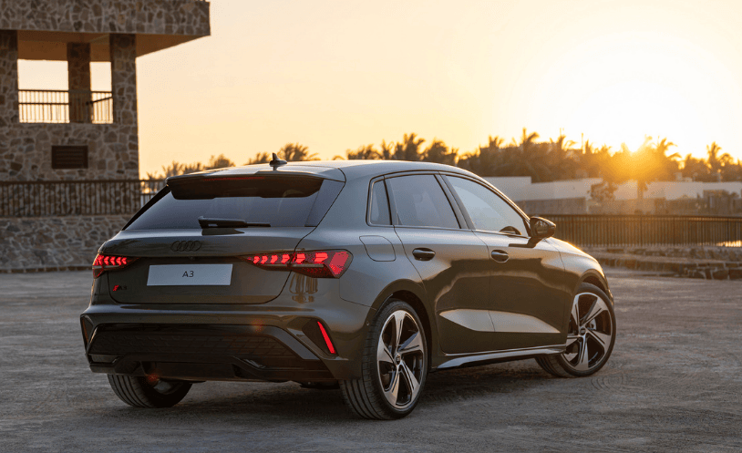 "半价奥迪a3",20.31万降至11万多,内饰获得过沃德十佳