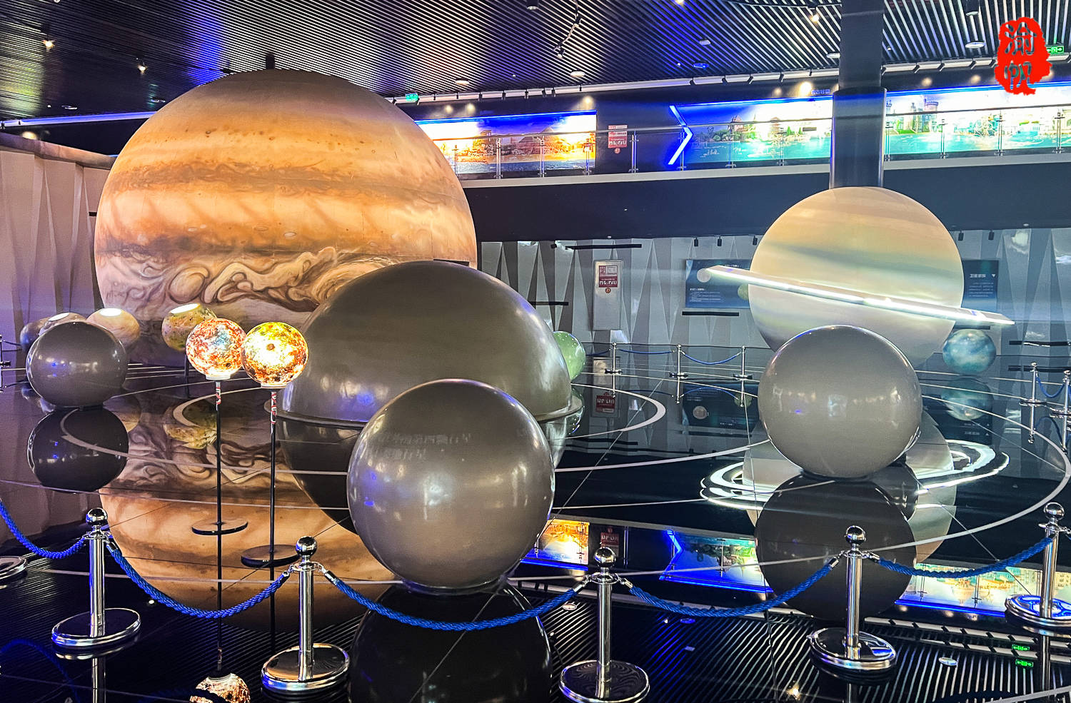 多彩贵州亲子游:走进中国天眼,感受宇宙的浩渺与深邃